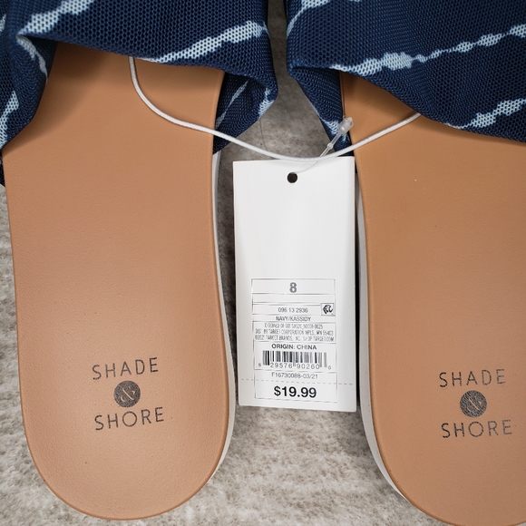 Size 8 Platform Slides - Picture 5 of 5